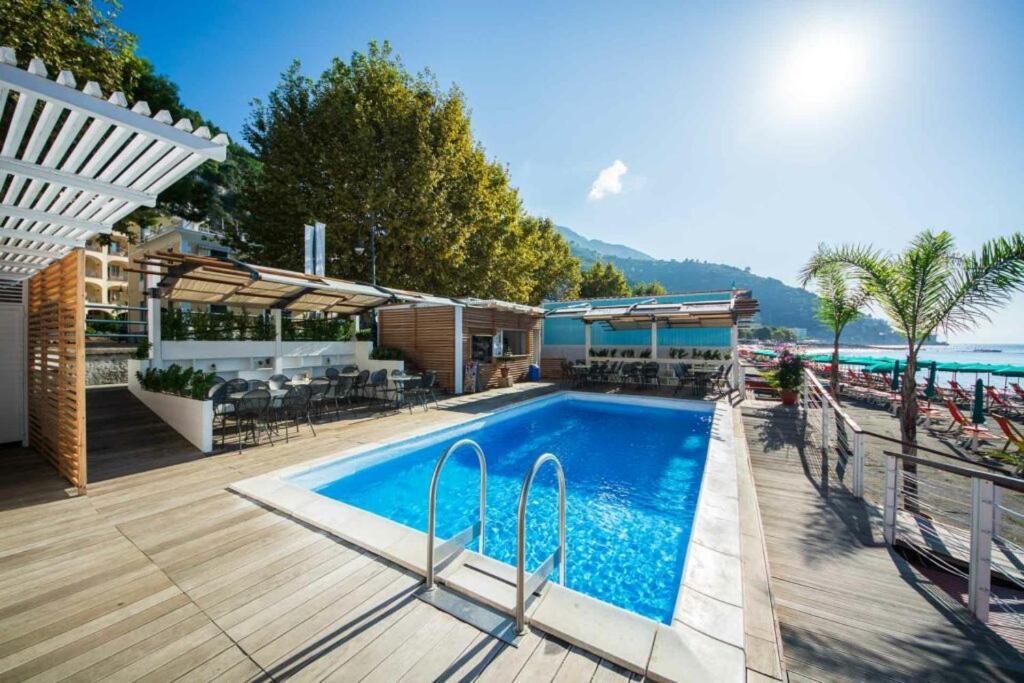 Hotel San Francesco Maiori Bagian luar foto