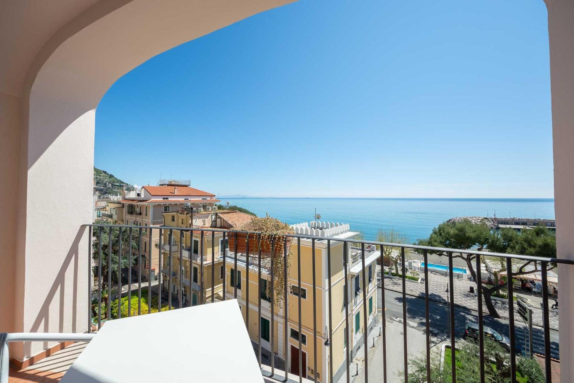 Hotel San Francesco Maiori Bagian luar foto