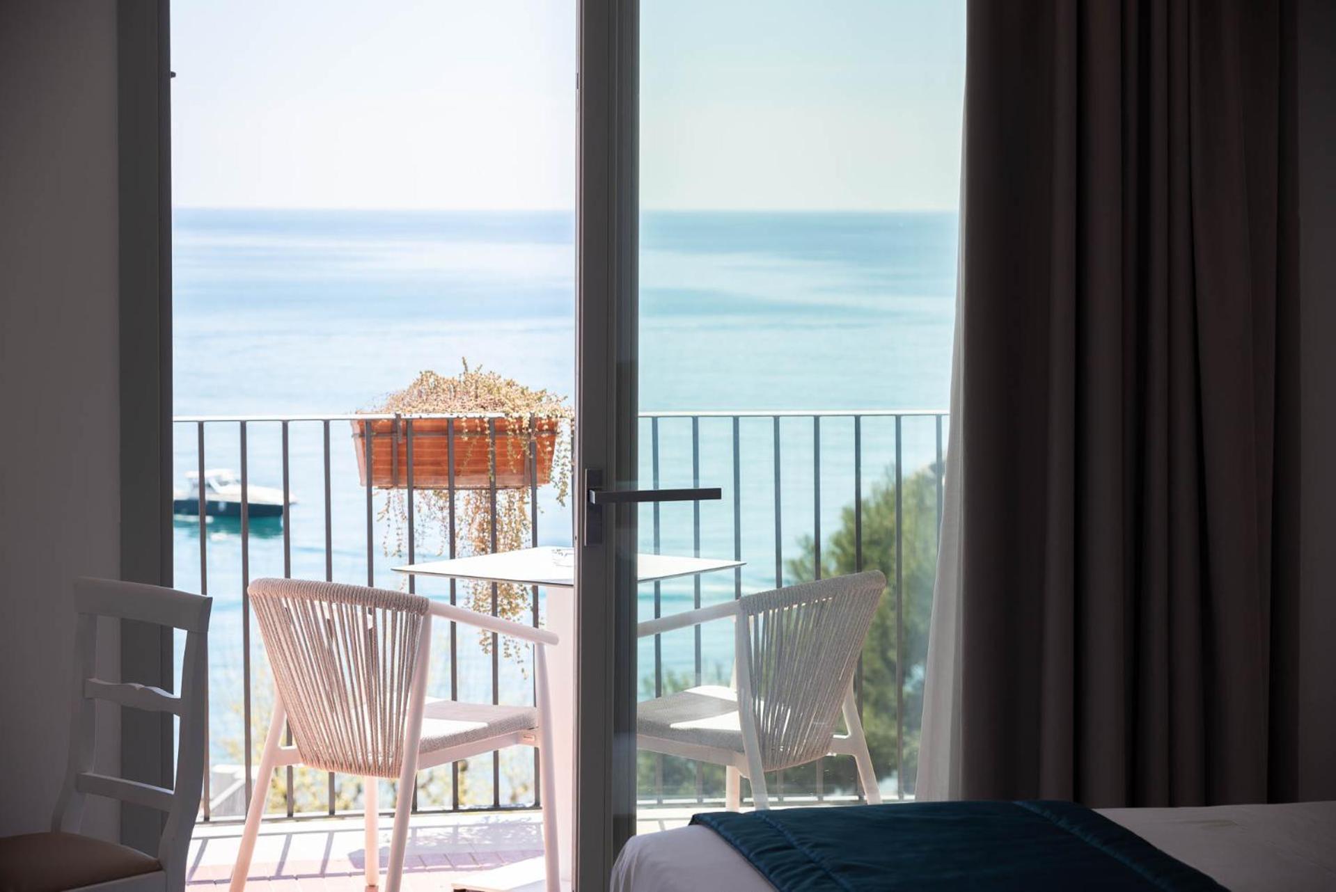 Hotel San Francesco Maiori Bagian luar foto